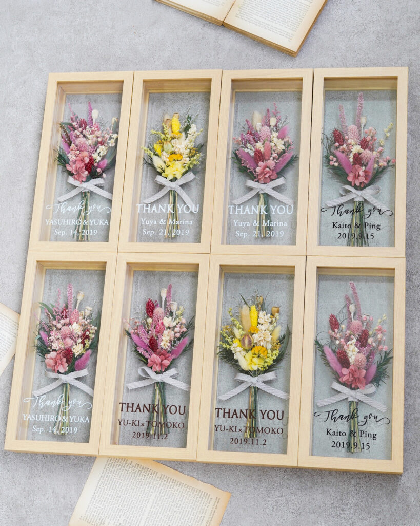 プリザーブドフラワーのブーケのフレーム