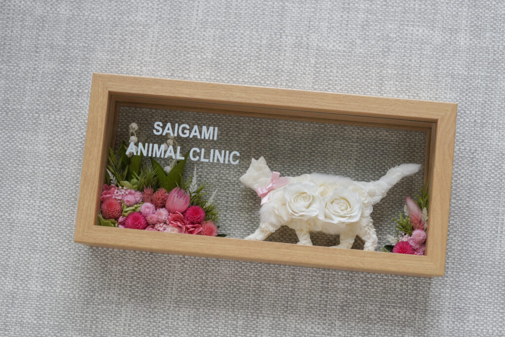 動物病院の開院祝いに制作したフラワーフレーム